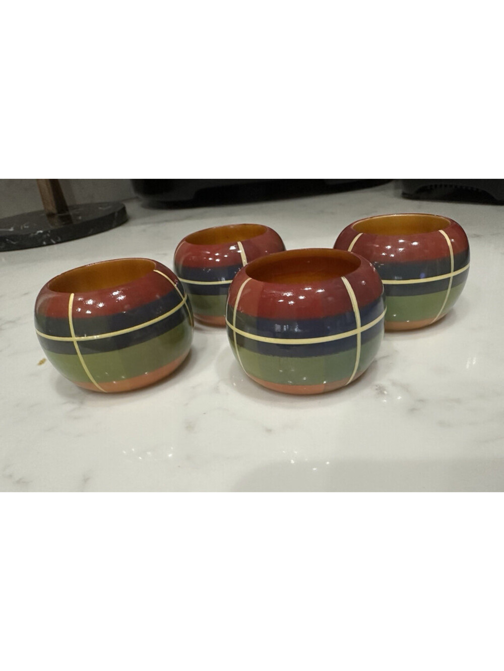 Set of 4 Multicolor Plaid Ceramic Napkin Holders, Glossy Finish, Round